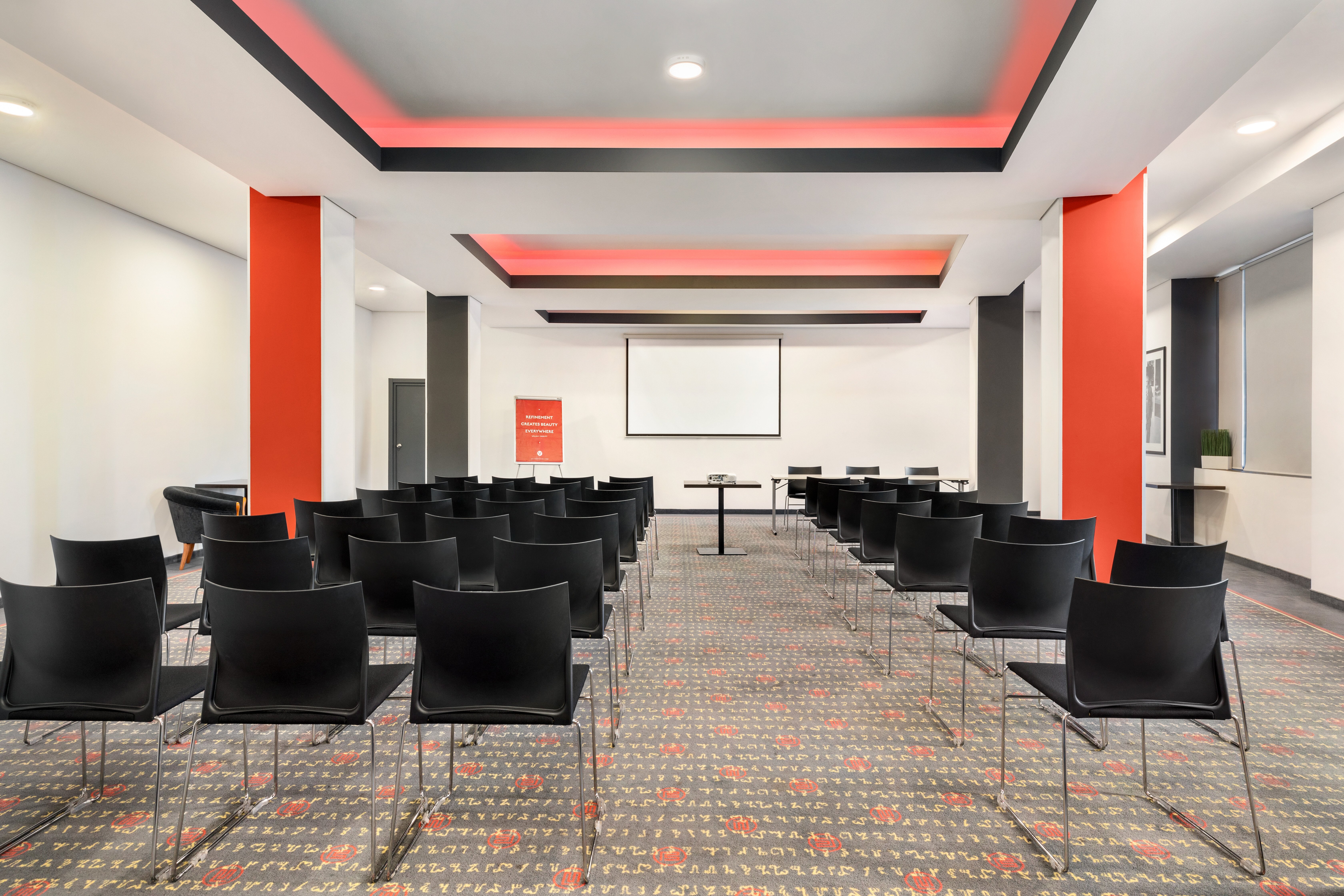 Vienna House Easy by Wyndham Bucharest Airport - Meeting Room Theatre - 1552870